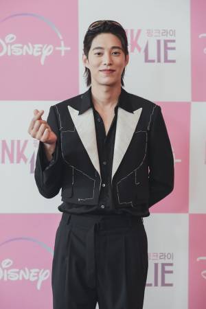 キム・ヒチョル「ドラマよりもドラマチック」ディズニープラス「ピンク・ライ」制作発表