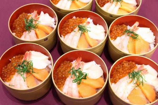 【ディズニー】東京ベイ舞浜ホテル ファーストリゾートで北海道グルメフェスタが期間限定スタート、タラバ蟹＆ズワイ蟹が食べ放題