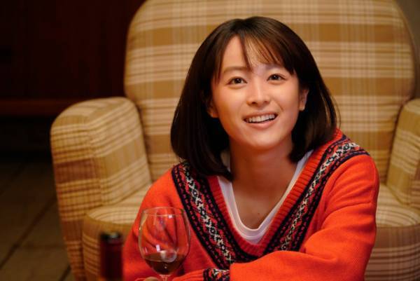 『耳をすませば』中学時代を思わせる大人キャラの衣装に注目