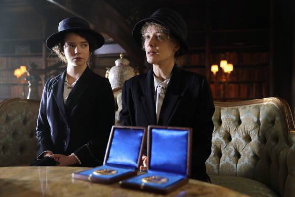 新作続々公開のアニャ・テイラー＝ジョイ、娘役で出演『キュリー夫人』を語る