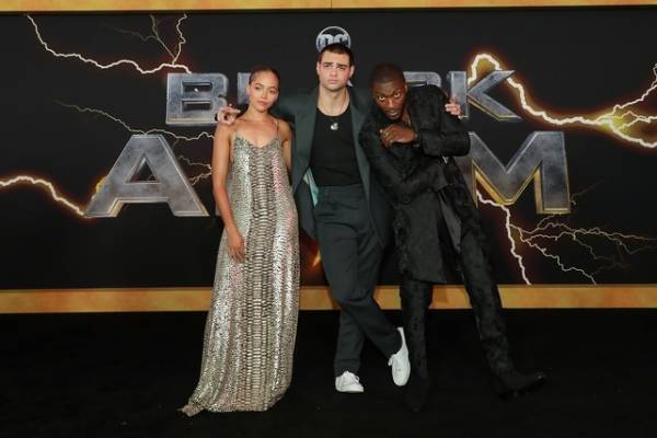 ドウェイン・ジョンソン『ブラックアダム』N.Y.プレミアで日本のファンへメッセージ「サプライズもある」