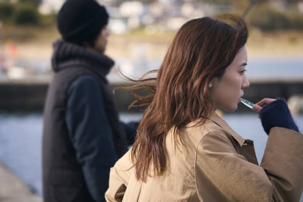 永野芽郁＆窪田正孝“歯磨き”がキーに？『マイ・ブロークン・マリコ』オリジナルシーンの新場面写真