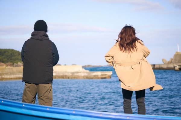 永野芽郁＆窪田正孝“歯磨き”がキーに？『マイ・ブロークン・マリコ』オリジナルシーンの新場面写真