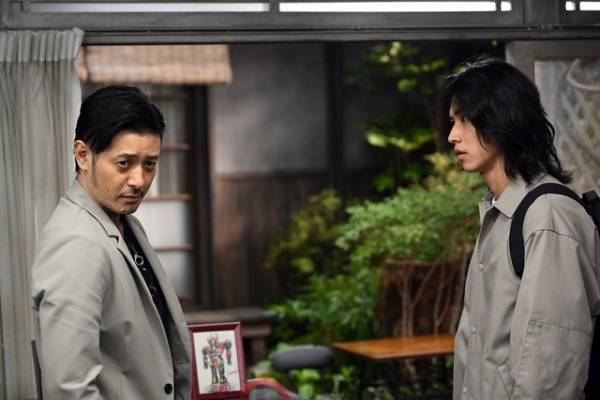 「アトムの童」、“興津”オダギリジョーの演技に「悪の世界観を自然に作るの上手すぎ」など絶賛の声上がる