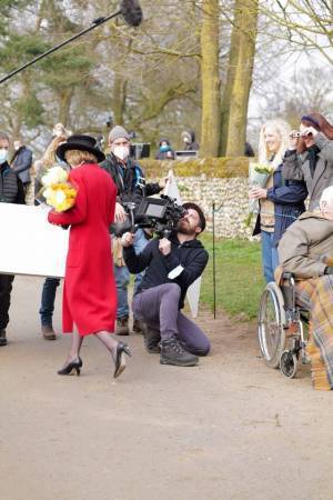 カメラの裏のクリステン・スチュワートを激写『スペンサー ダイアナの決意』メイキング写真