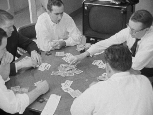 アメリカン・ドキュメンタリーの金字塔！聖書を売り歩く『セールスマン』劇場初公開