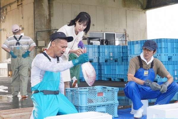 「ファーストペンギン！」3話、渡辺大知“琴平”に「もしかして片岡さんの息子だったり」「復興の為に送りこんだ？」などの投稿多数