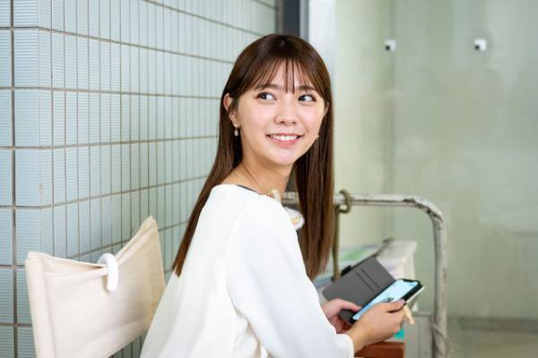 「君の花になる」2話、宮野真守“雅マモル”そっくりな「8LOOM」新アー写衣装に「全員が雅マモル化してる」の声