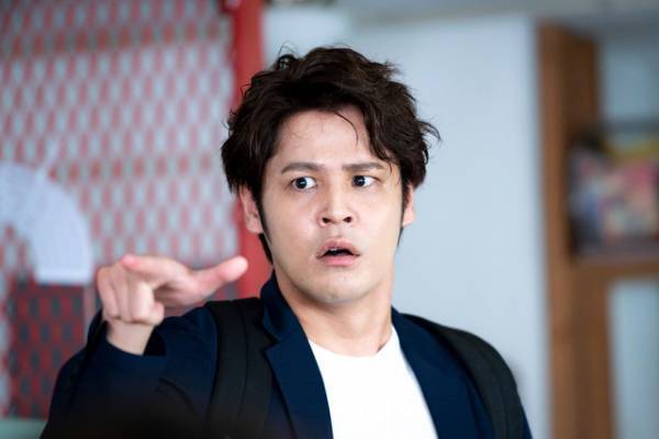 「君の花になる」2話、宮野真守“雅マモル”そっくりな「8LOOM」新アー写衣装に「全員が雅マモル化してる」の声