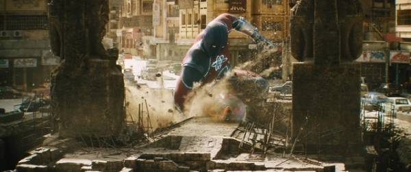 ドウェイン・ジョンソンの“破壊神”VS最強ヒーローチームのアクション満載『ブラックアダム』日本版予告