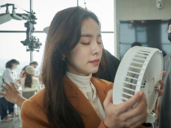 真夏日に真冬のシーンを撮影！ 韓国映画『ハッピーニューイヤー』メイキング写真