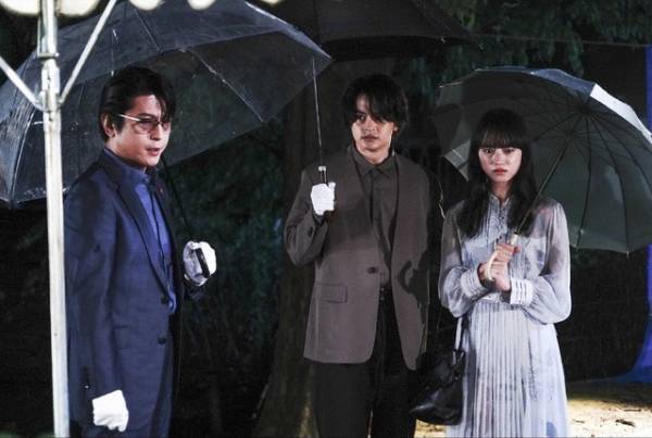 「霊媒探偵・城塚翡翠」3話、“香月”瀬戸康史と武田航平の共演に「紅親子を思い出す」「たまらん」の声