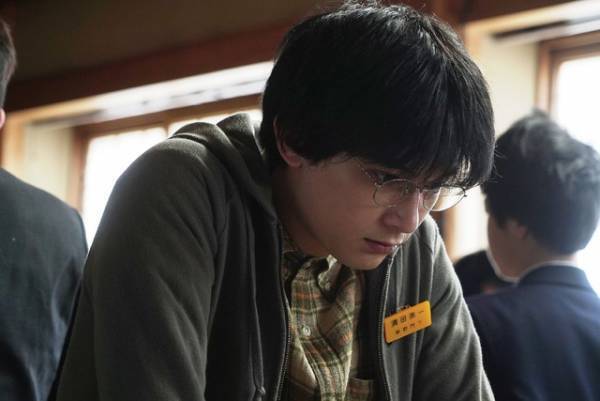 吉沢亮“しこちゃん先生”が「PICU」で奔走！大河の後も走り続ける