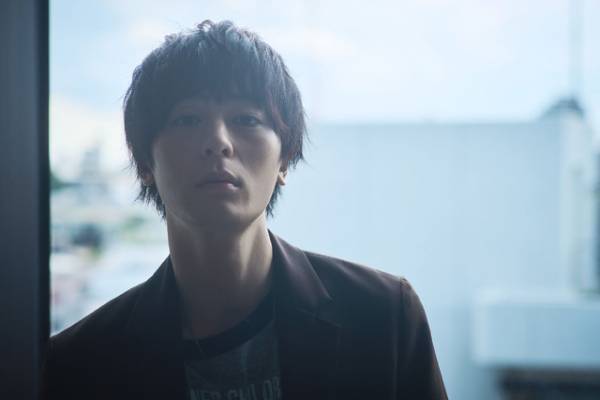 犬飼貴丈「見たい僕の姿を考えて」“応募形式”2nd写真集発売