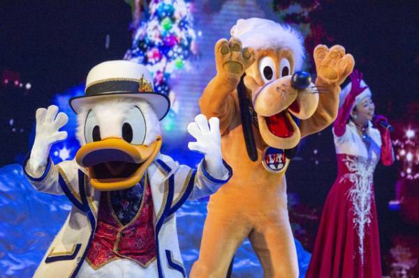 【ディズニー】お馴染みのクリスマスソングメドレーで心温まるひととき　東京ディズニーシー「クリスマスタイム・ウィズ・ユー」お披露目
