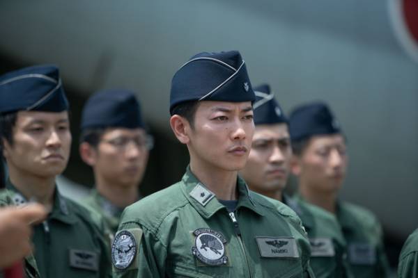 佐藤健、真剣な表情や手話シーンも「First Love 初恋」場面写真