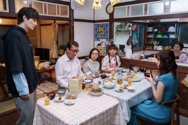 「ザ・トラベルナース」4話、岡田将生“歩”の優しい嘘に「お母さんのためになった」「本当の息子のようだった」の声上がる