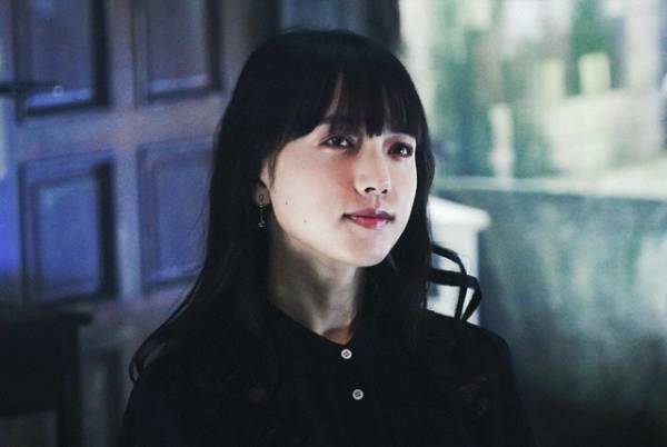 「霊媒探偵・城塚翡翠」最終話、清原果耶“翡翠”が語る真実に「瞳孔開きっぱなし」など驚愕の声