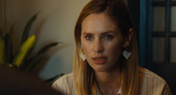 ディラン・ペン、父ショーン・ペンとの共演は「驚くほど支えられている感じ」『フラッグ・デイ』新場面写真