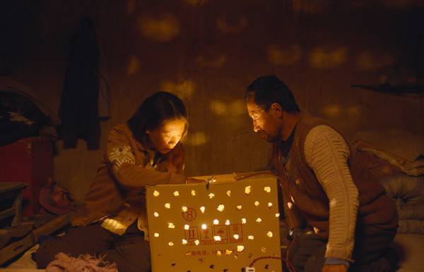 貧しい農民夫婦の慎ましい愛と押し寄せる時代の波…『小さき麦の花』ポスター＆予告編