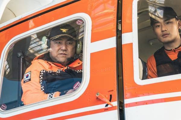 個性強すぎなバイプレーヤーが勢ぞろい！『奈落のマイホーム』キャスト紹介