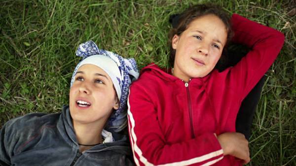 前田敦子主演『旅のおわり世界のはじまり』、アルジェリア発『パピチャ』ほかW杯開催地の意外な製作映画