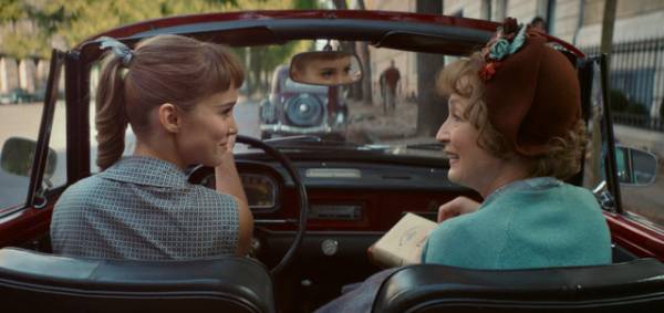 “ディオールのモデル”役に抜擢！アルバ・バチスタに注目『ミセス・ハリス、パリへ行く』