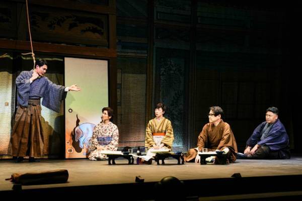 阿部サダヲ＆間宮祥太朗ら出演舞台「ツダマンの世界」開幕！「新しい不思議な感覚が楽しめそう」ライブ配信実施へ