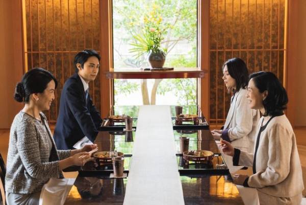 “恋愛感情を抱かない主人公”が無理矢理お見合いに…『そばかす』本編映像