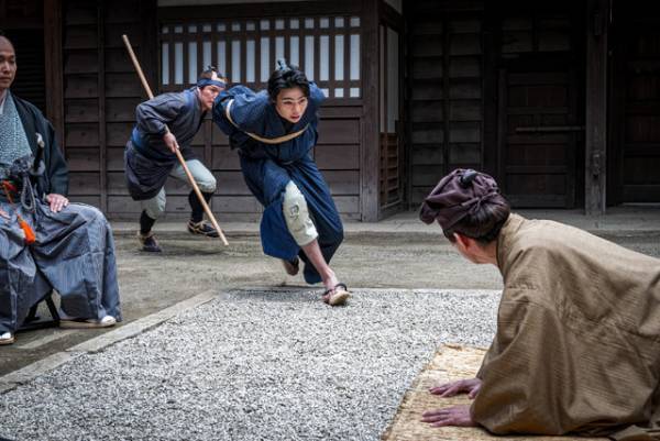 「ファーストペンギン！」の新進俳優・上村侑、主演映画『近江商人、走る！』ほか今年7作公開の大躍進