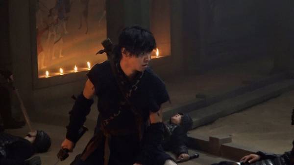 山崎賢人＆清野菜名、アクション初日メイキング映像『キングダム2』