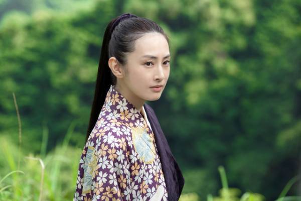 岡田准一“信長”＆ムロツヨシ“秀吉”ら大河「どうする家康」扮装写真公開