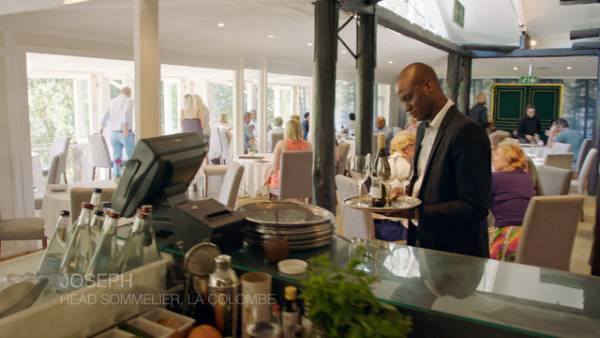 難民出身のソムリエたちが働く格付けレストランを紹介『チーム・ジンバブエのソムリエたち』