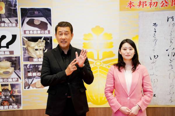 中井貴一らキャスト23名が長回しで即興芝居！『嘘八百』シリーズ3作目の結束力