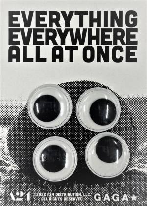 ミシェル・ヨー、“マルチバース”でカオスな場面写真解禁『エブリシング・エブリウェア・オール・アット・ワンス』