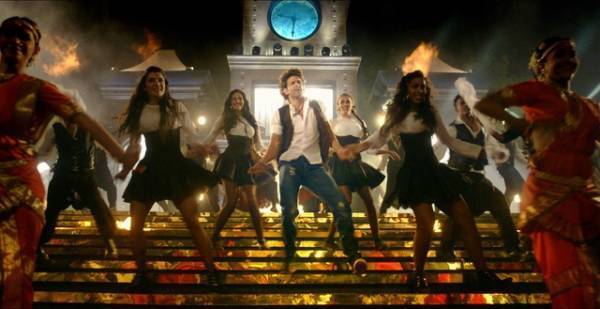 ド派手なアクション＆夢のようなロマンス『バンバン！』予告編＆場面写真