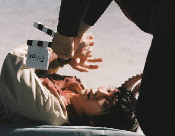 奥野瑛太が“死体役”に!? 唐田えりかがヒロイン『死体の人』公開