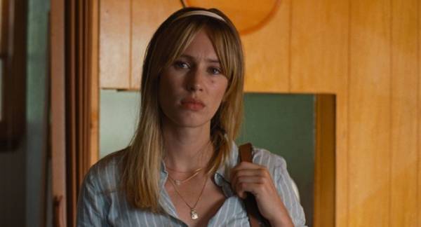 父娘の再会と“新たな出発”『フラッグ・デイ　父を想う日』ショーン・ペンと実娘の共演シーン本編映像