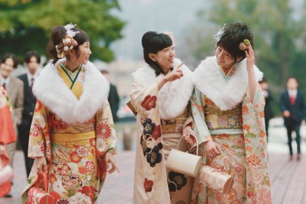 安藤サクラ＆松坂桃李のデートや告白シーン「ブラッシュアップライフ」最新PR映像