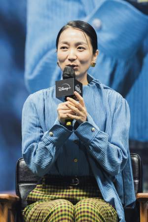 イ・ドンフィ、ソン・ソックの「韓国のジョニー・デップ」発言に動揺　「カジノ」配信開始に会見レポ到着