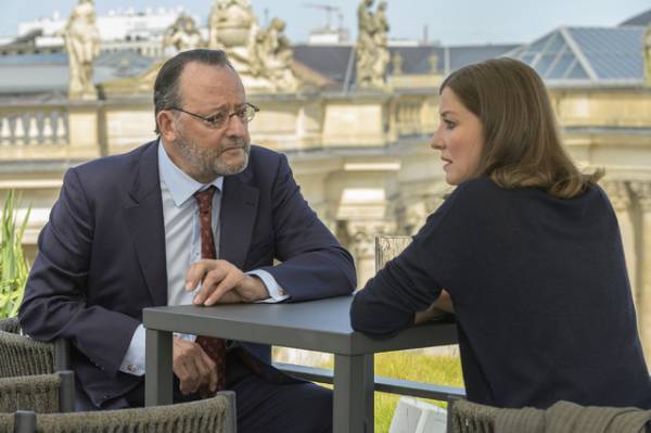 “アンドロイド役”ジャン・レノ「人の心を打つ物語になるといい」「伝えたかった、アイラブユー」インタビュー映像