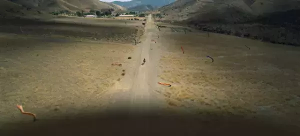 ジョーダン・ピール監督最新作『NOPE／ノープ』 謎の飛行物体「Gジャン」に迫る特典映像解禁