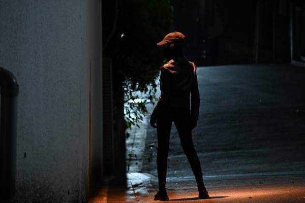 「忍者に結婚は難しい」第1話、広瀬アリス“山田澪”の服装に注目集まる「パラレルなのですか？」の声も