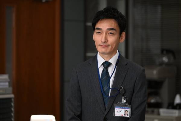 「罠の戦争」、草彅剛“戦争シリーズ”の復活に視聴者歓喜「もう一度見れるの切実に嬉しい」「ずっと待ってた」