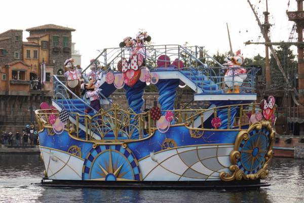 【ディズニー】TDSでも「ミニー、ウィー・ラブ・ユー！」　SPイベント「ミニー・ベスティーズ・バッシュ！」プレビュー開催