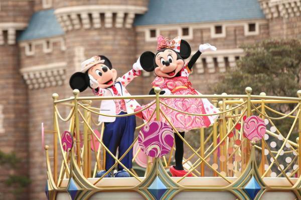 【ディズニー】ミニーマウスが主役の新パレードお披露目！スペシャルイベント「ミニー・ベスティーズ・バッシュ！」プレビュー開催