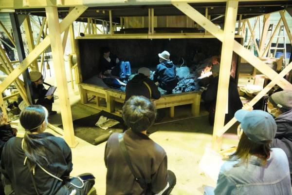 中島裕翔も「驚いた」役に向き合うメイキング写真『#マンホール』