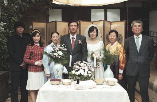 『タクシー運転手』『国際市場で逢いましょう』ほか韓国現代史を紐解く映画を特集