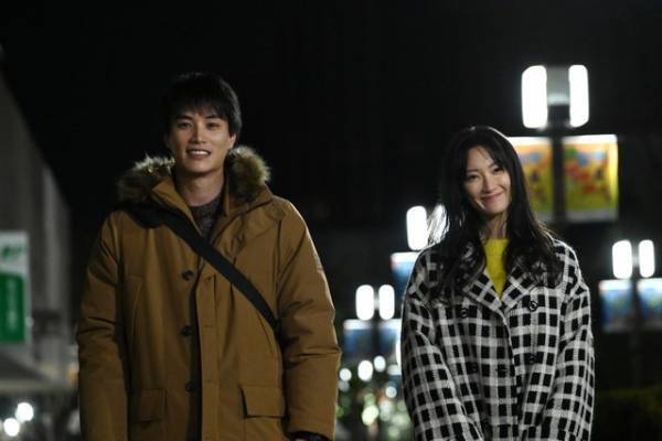 「忍者に結婚は難しい」4話、菜々緒“蛍”のクセに気づく鈴木伸之“悟郎”に「クセがわかるほど蛍さんを観てる」などの声