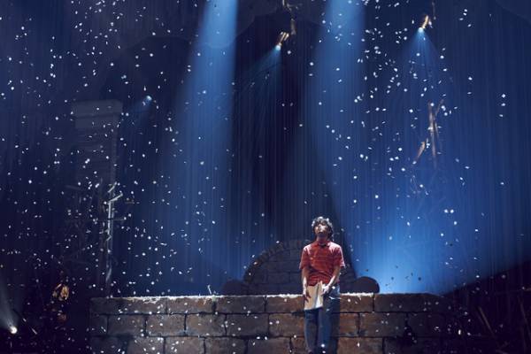 醍醐虎汰朗＆阿部顕嵐、朗読劇初挑戦「君の名前で僕を呼んで」ゲネプロ写真公開